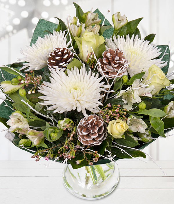 Cool Christmas Christmas Flowers Delivered by eflorist.co.uk
