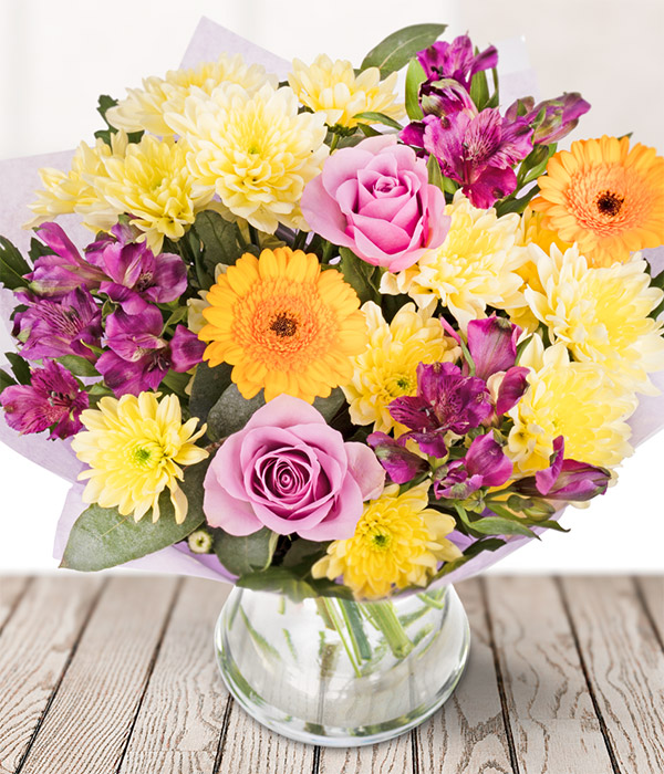 Rose and Chrysanthemum Autumn Flowers Delivered By Eflorist.co.uk