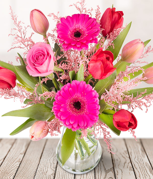Romantic Tulips Valentine's Day Flowers by Eflorist