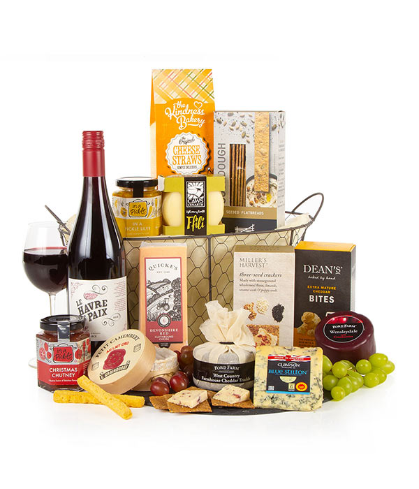 Cheese Lover Christmas Hamperseflorist.co.uk